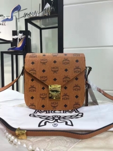 MCM bag 1